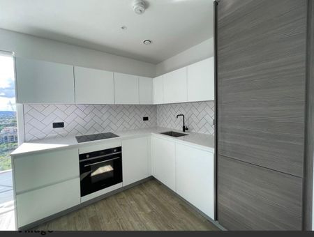 1 Bed Penthouse, Quill House, SE3 - Photo 4