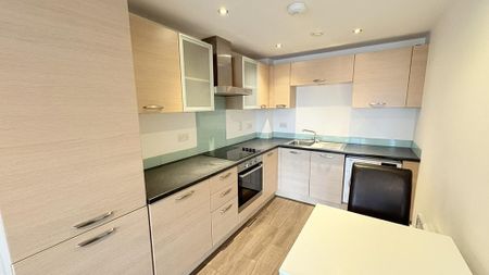 2 bedroom apartment to rent - Photo 4