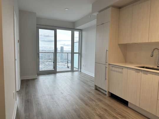 For Lease - 430 Square One Drive Unit# 4002, Mississauga, Ontario - Photo 1