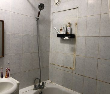 Room in a Shared Flat, St. Thomas's Square, E9 - Photo 1