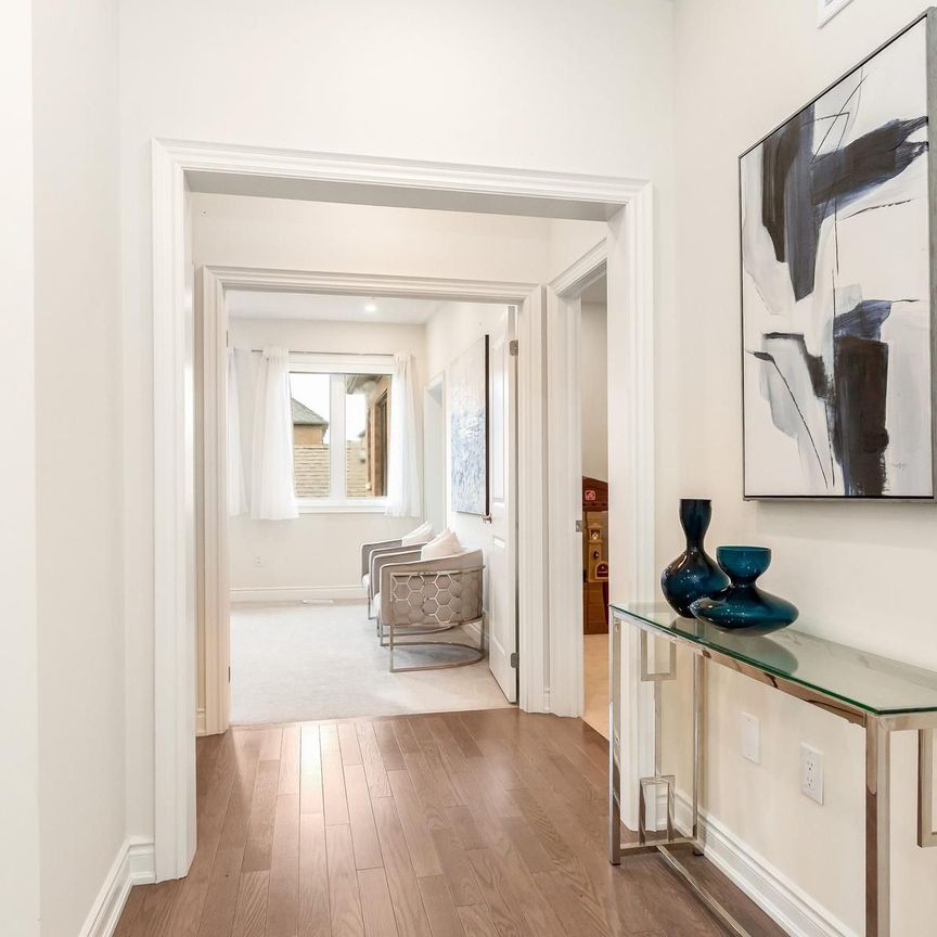 For Lease - 3294 Millicent Avenue Unit# (Upper), Oakville, Ontario - Photo 1