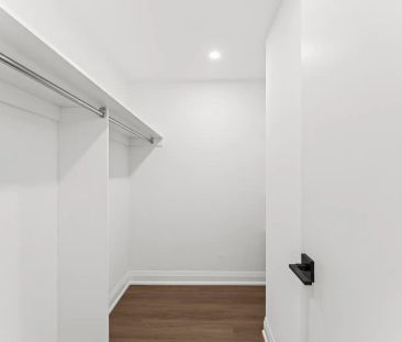 Charles West — 1 Bedroom Suite - Photo 5