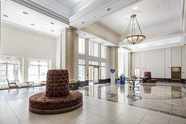 For Lease - 8 Lee Centre Drive Unit# 1702, Toronto, Ontario - Photo 1