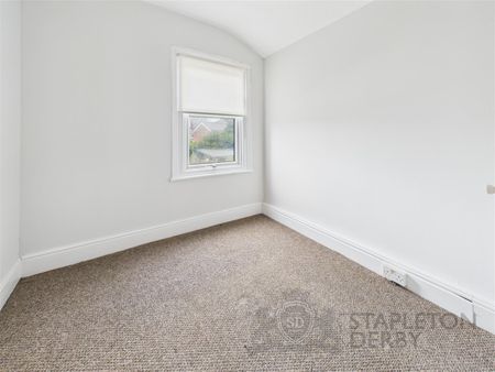 3 Bedroom Terraced House for Rent - Photo 4