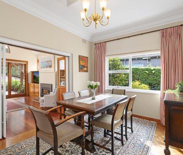 Charming Family Home! - Photo 3