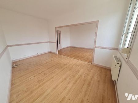 DUPLEX 4 chambres - A LOUER - MONTOIRE/ LOIR - Photo 3