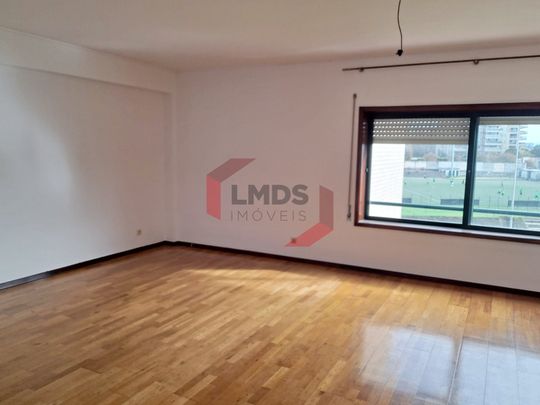 Apartamento T2 + 1 - Foto 1