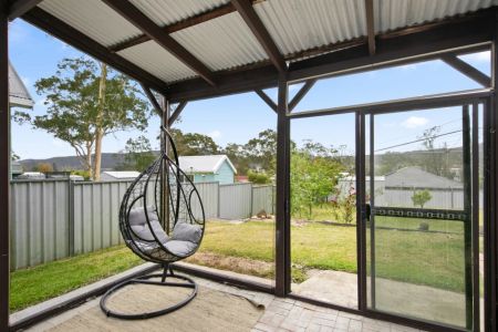 4 Wollombi Road, Millfield. - Photo 2