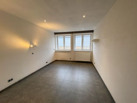 Unieke woning met vier slaapkamers - Foto 4