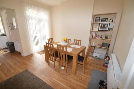 4 bedroom house to rent - Photo 2