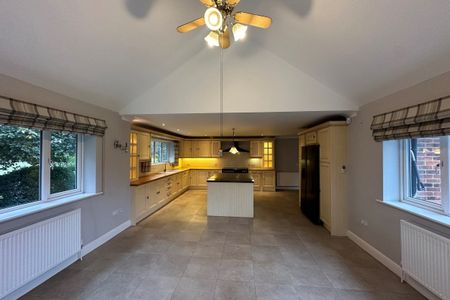 Sedge Fen, BRANDON - Photo 5