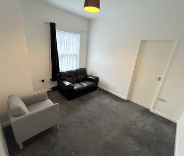 Flat 10 Beechwood Court, Halesowen Road, Cradley Heath - Photo 1