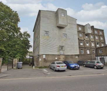 London Road, Dover, CT17 0TQ, Kent - Photo 3