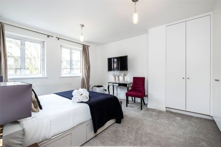 Porchester Terrace, Bayswater, London, W2 flat to rent - Photo 4