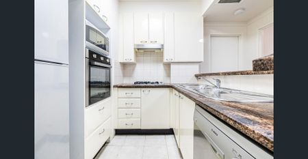 Fully furnished, Newly Renovated CBD Apartment - Windsor On Kent - Photo 3