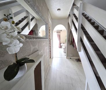 Renfrew Close, Cyprus - Photo 1