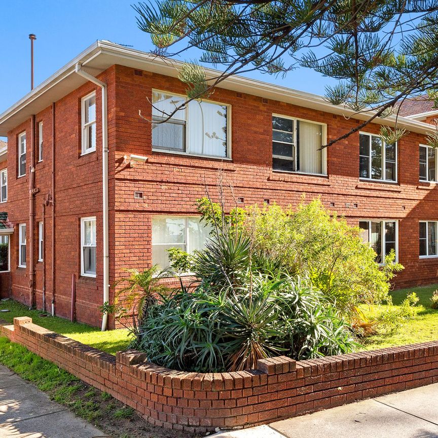 Renovated unit across from the beach - Photo 1