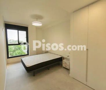 Piso en alquiler en Avenida de Juan de Borbón - Photo 1