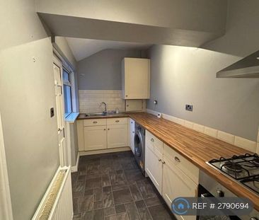 2 bedroom terraced house to rent - Photo 5
