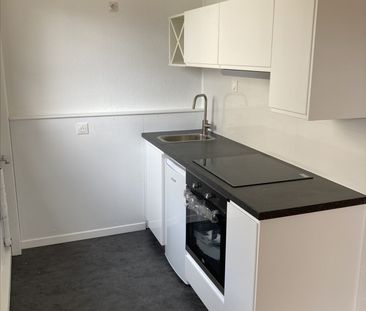 Location Appartement 1 pièce 29m² - Photo 2