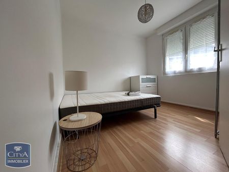 Location Appartement 2 pièces 46m² ANGOULEME 16000 - Photo 2