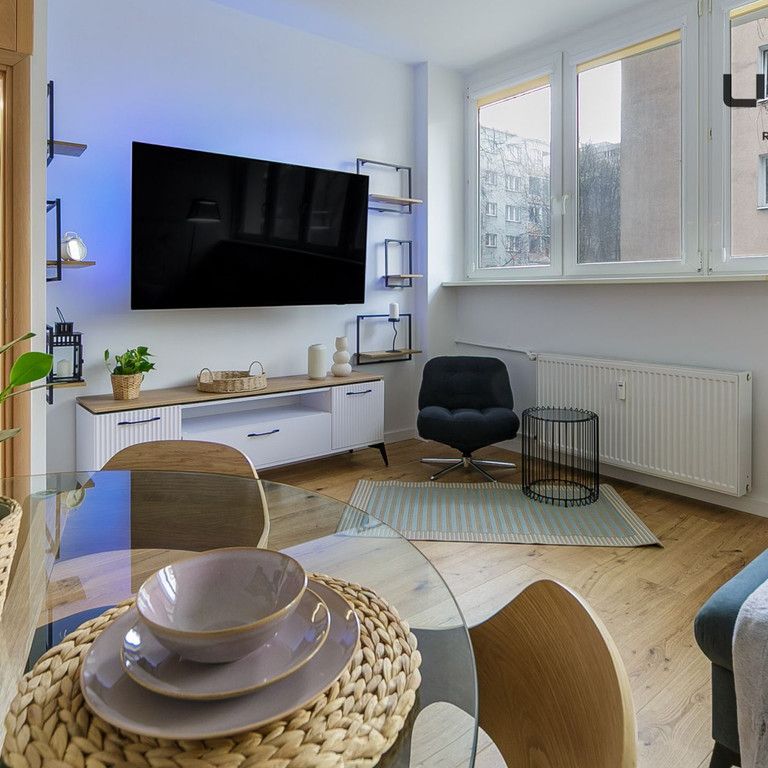 Warszawa, Wola, Mirów, Złota - Photo 1