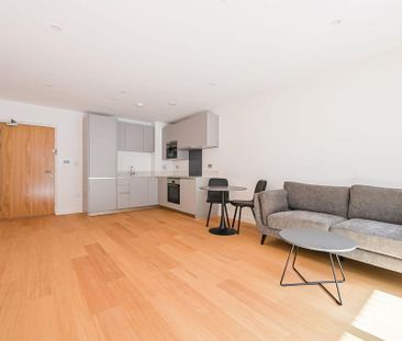1 bedroom flat to rent - Photo 4