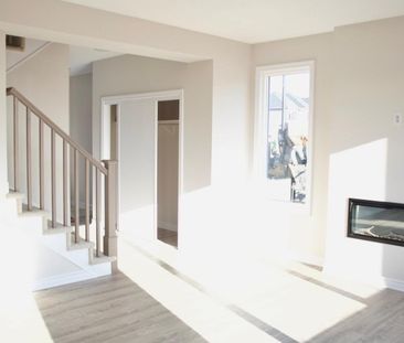 For Lease - 805 Anemone Mews, Barrhaven, Ontario - Photo 1