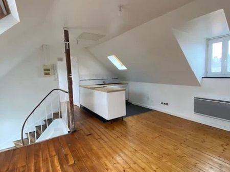 Location Appartement 2 pièces 25 m2 à Saint-Quentin - Photo 2