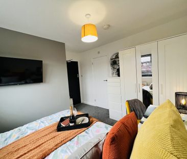 BEDROOM 2 – MEDIUM DOUBLE ENSUITE - Photo 6