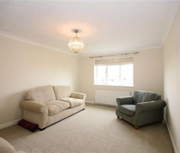 2 bedroom property to rent - Photo 1