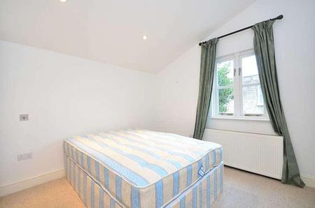 Kelvedon Road, Parsons Green, SW6 - Photo 3