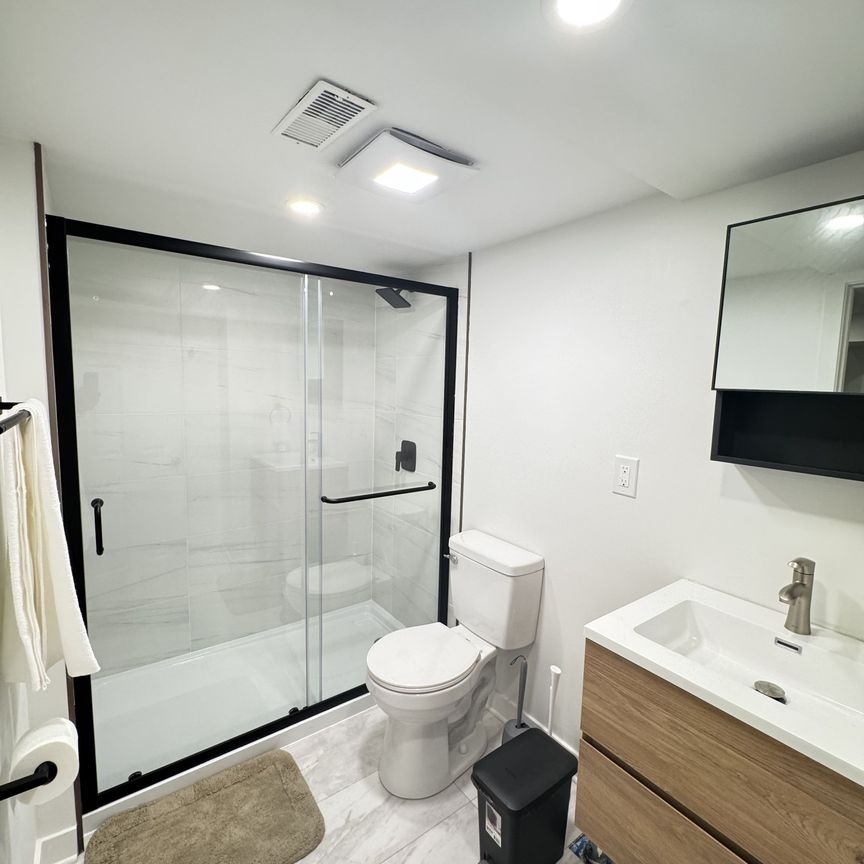 For Lease - 1117 Apolune Street Unit# B, Barrhaven, Ontario - Photo 1