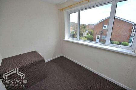 Shipley Road, Lytham St Annes, Lancashire, FY8 - Photo 3