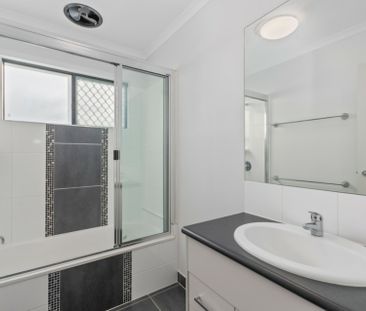 2 Pincer Court, Bushland Beach - Photo 6