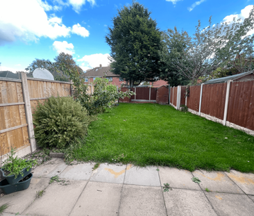 3 bedroom detached house to rent - Photo 4