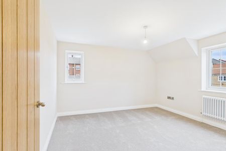 3 bedroom link detached house to rent - Photo 4