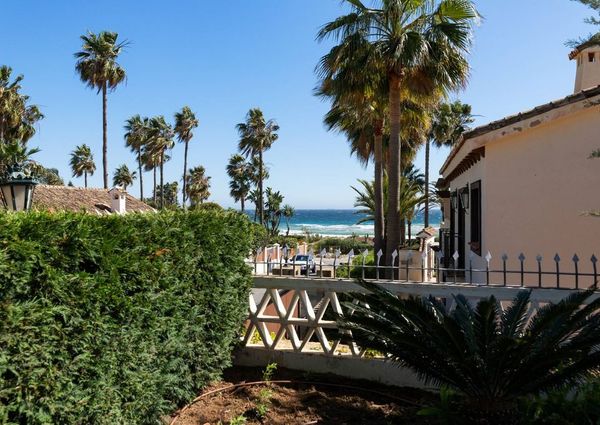 Luxury Villa for rent in Marbella Del Este, Andalusia