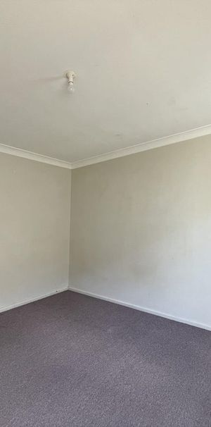 Granny Flat - Photo 1