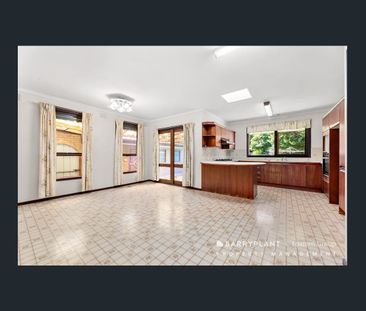 Family Comfort in a Convenient Location - Photo 6