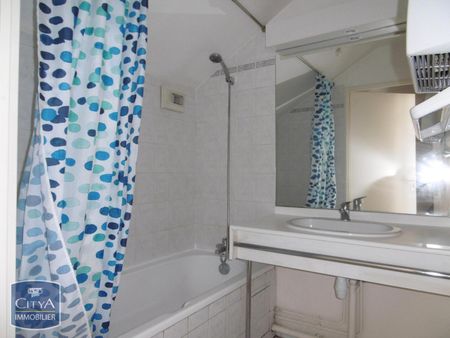 Location Appartement 2 pièces 52m² LILLE 59000 - Photo 3