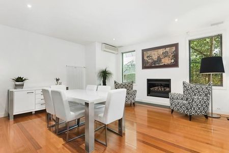 1/24 Ivanhoe Parade, Ivanhoe - Photo 3