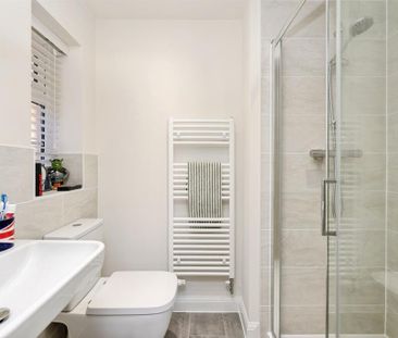 3 bedroom property to rent - Photo 1