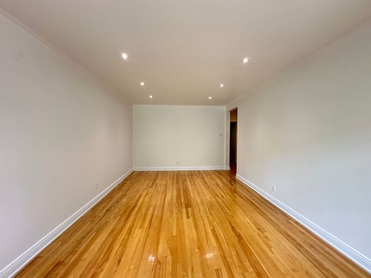 73 Av. Windsor, Westmount, H3Y2M1 - Photo 1