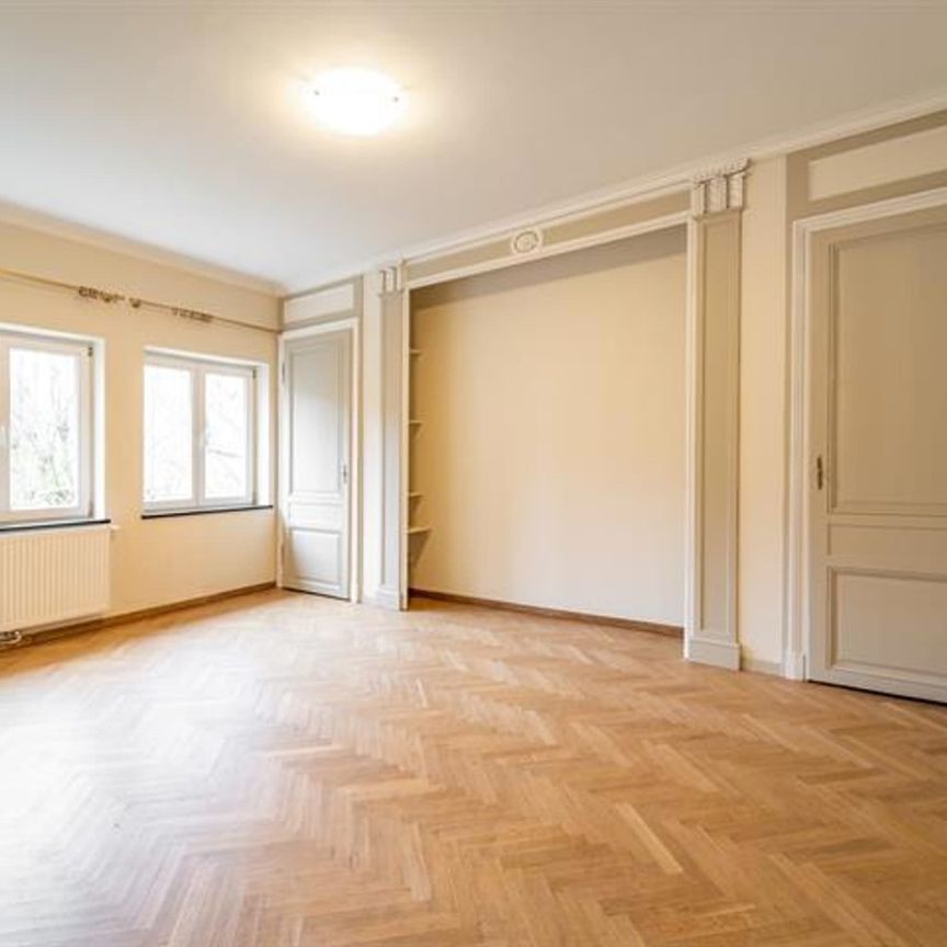 Tout savoir sur cette maison à Ixelles, à Ixelles - Photo 1
