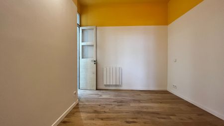 Appartement a louer Paris - Loyer €1 238/mois charges comprises ** - Photo 2