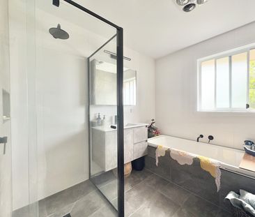 Low-Maintenance Living in a Prime Highton Pocket - Photo 6