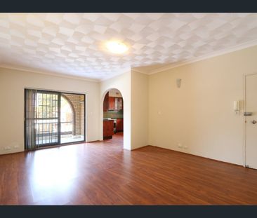 3/10-12 Hamilton Street, Allawah, NSW 2218 - Photo 4