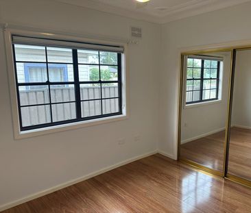 LOOKING FOR A PLACE TO CALL HOME ! - Photo 2