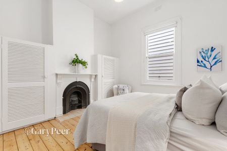 60 Regent St, Elsternwick VIC 3185 - House For Rent | Domain - Photo 3